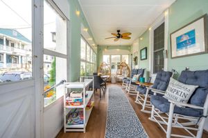 Alquiler Vacacional - Large Newly Renovated Top Floor Beach Apt 20