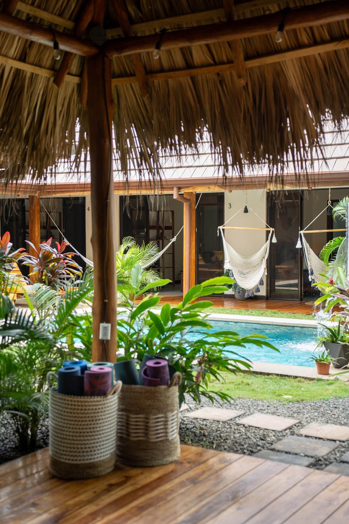 Varios Villa Ave del Paraíso