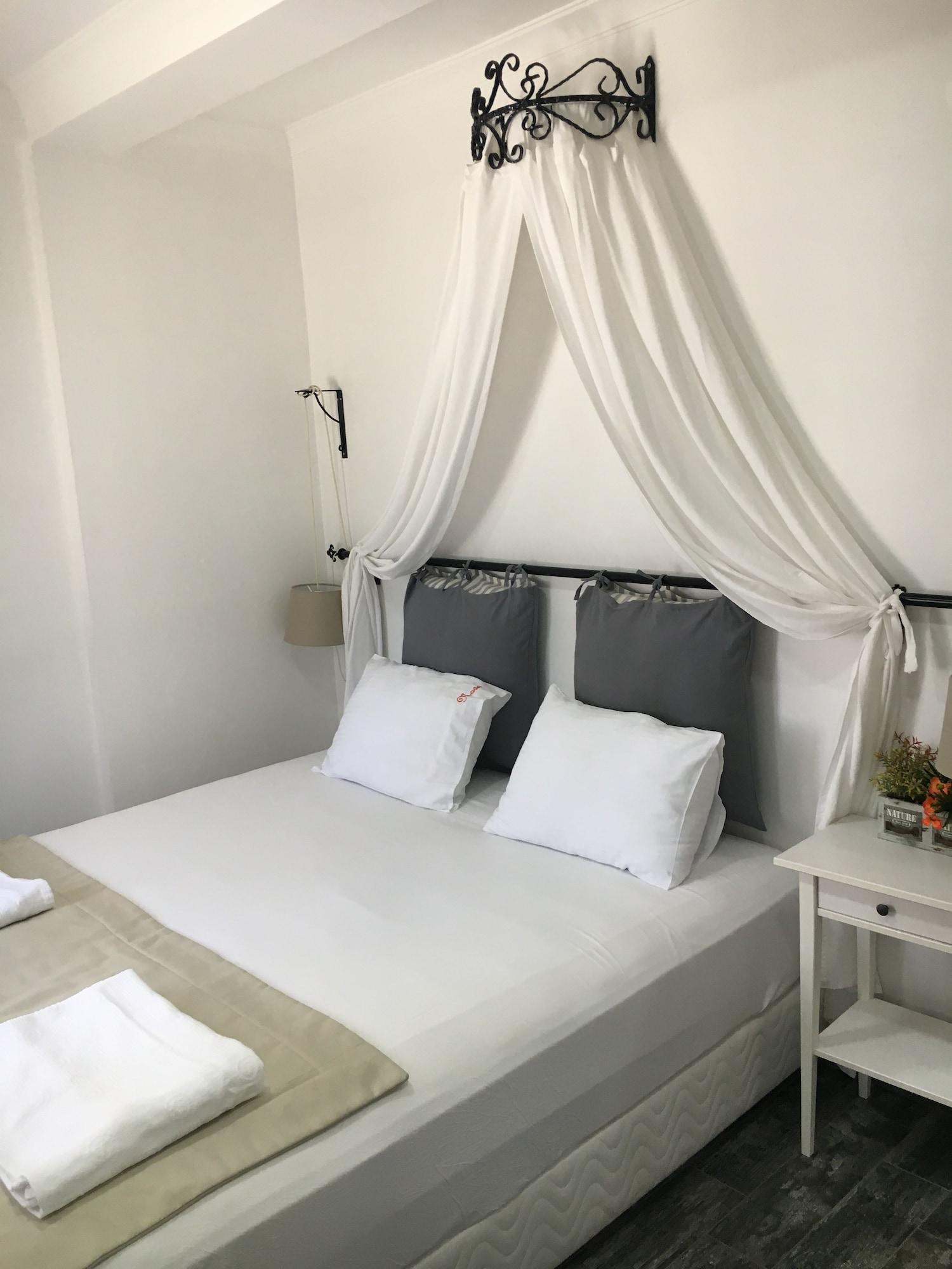 Varios Nova Citrus Hotel