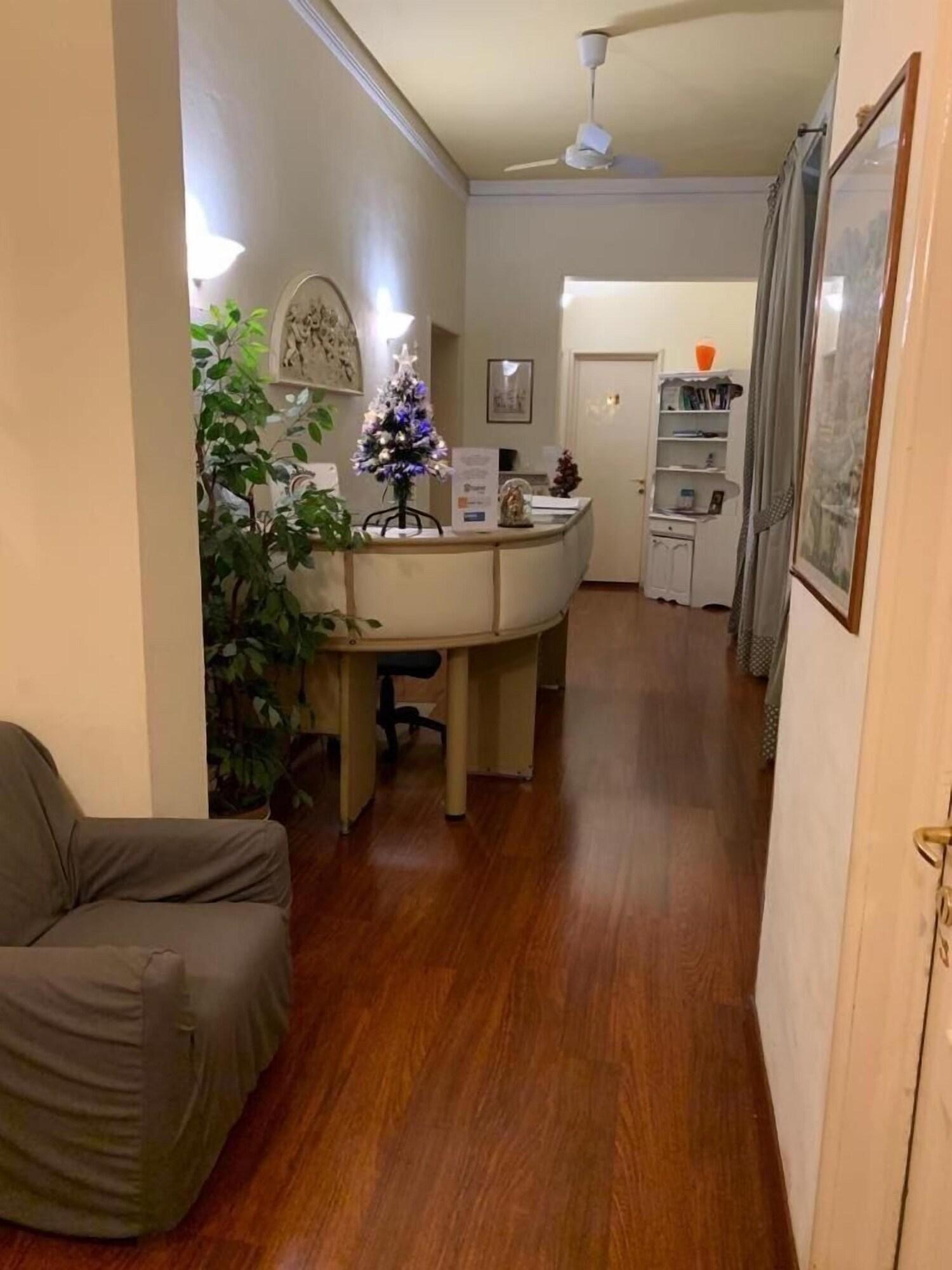 Vista Lobby Florence Room