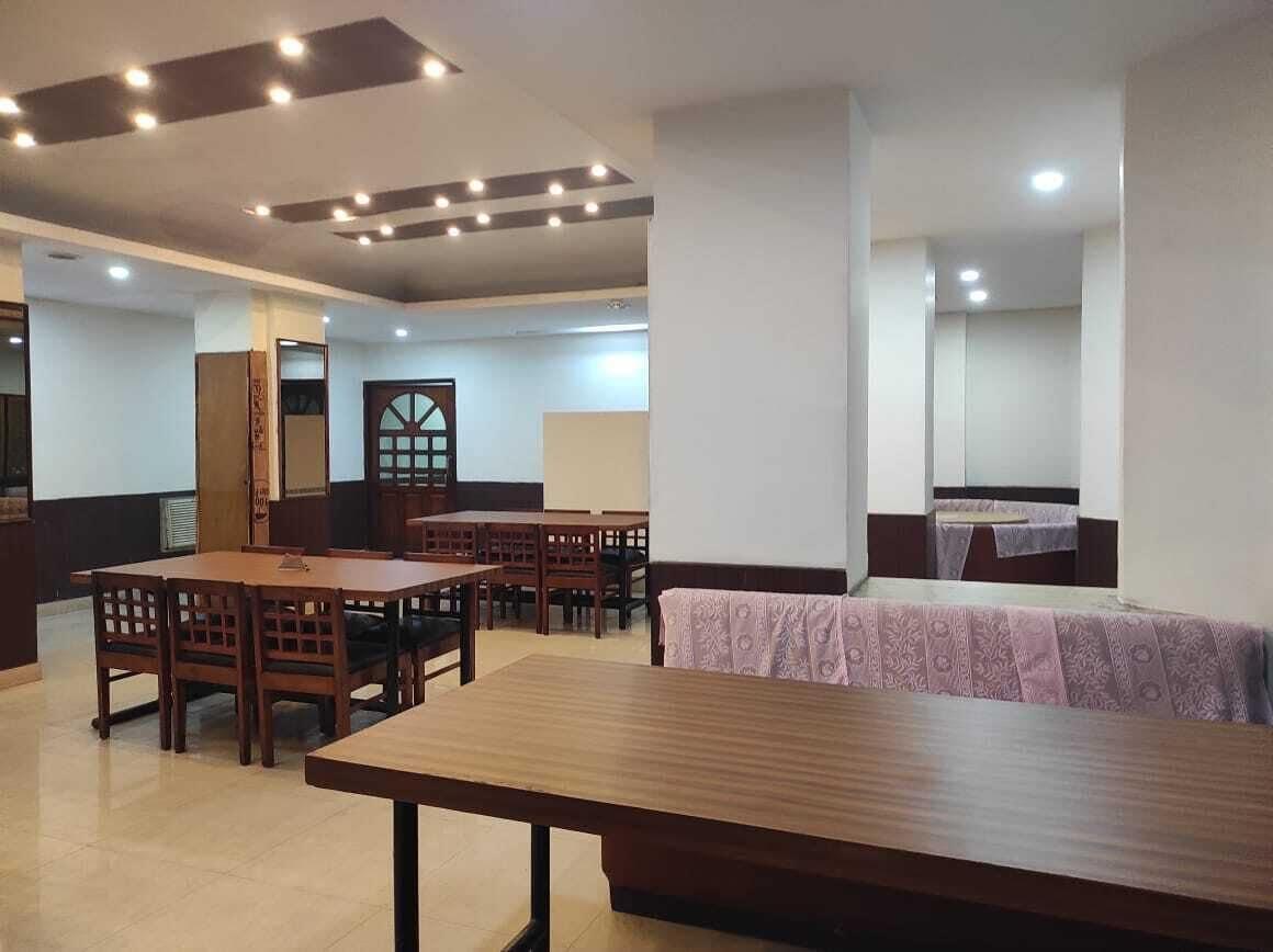 Restaurant Ambarish Grand Residency