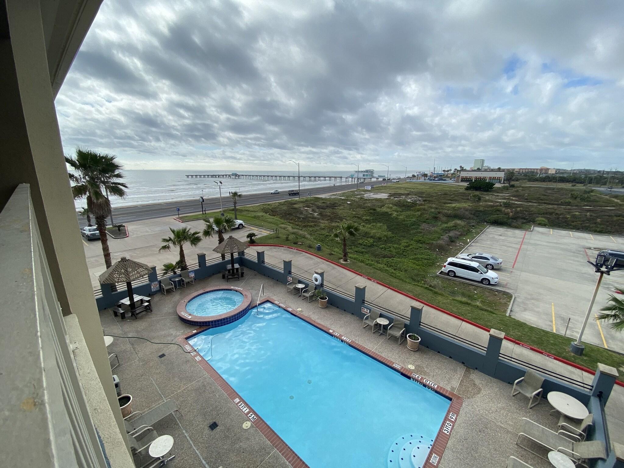 Vista Exterior Galveston Beach Hotel