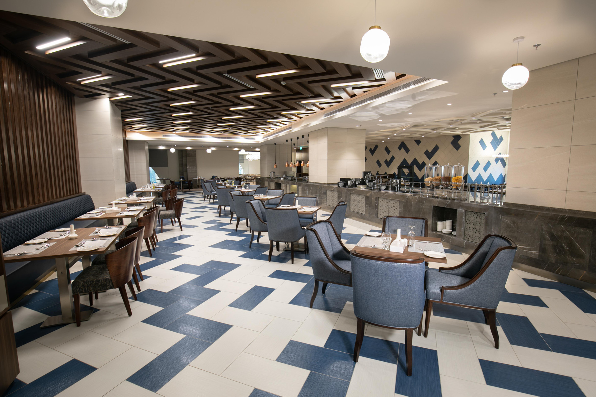 Restaurant Wirgan Hotel Al Aziziyah