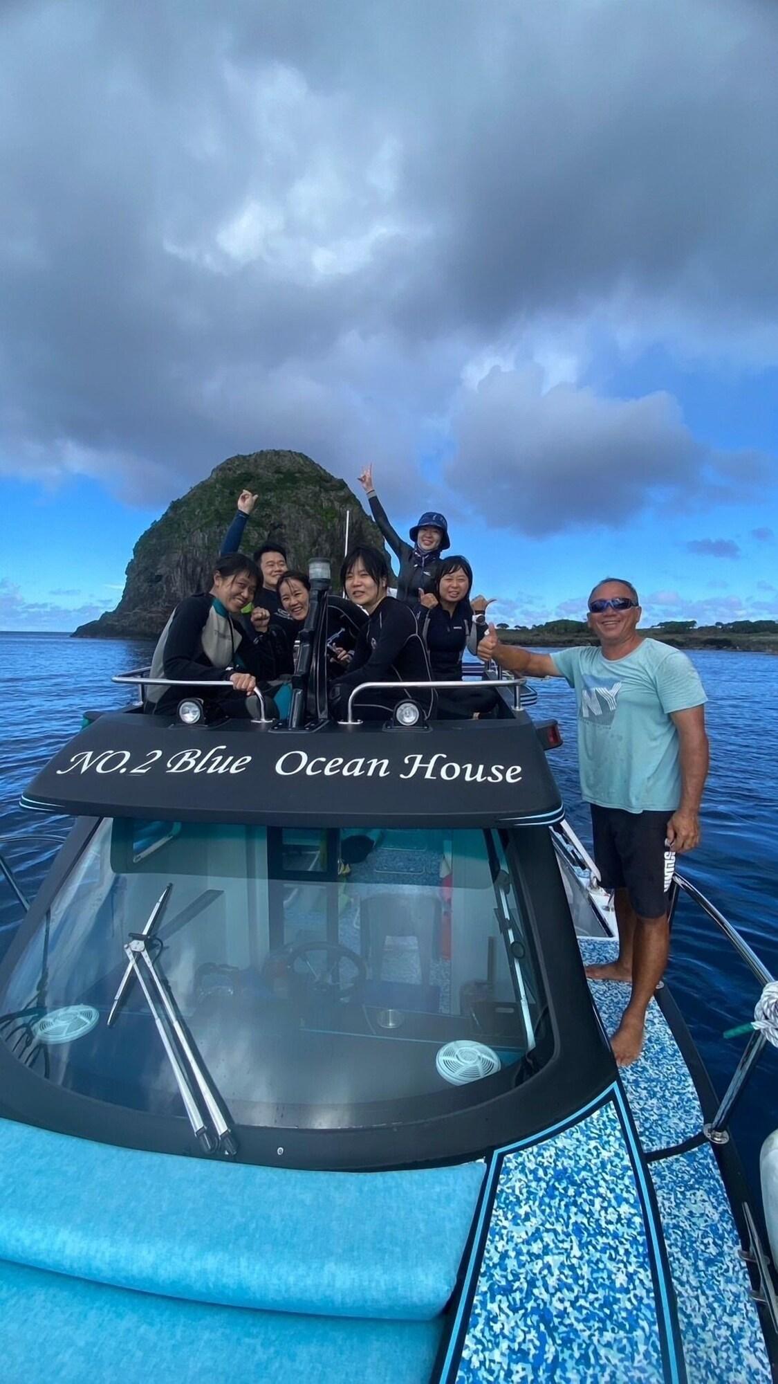 Instalaciones Recreativas Orchid Island Blue Ocean House