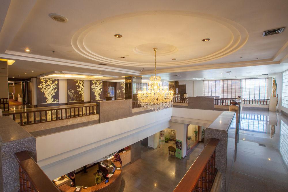 Varios Chiangmai Grandview Hotel & Convention Center
