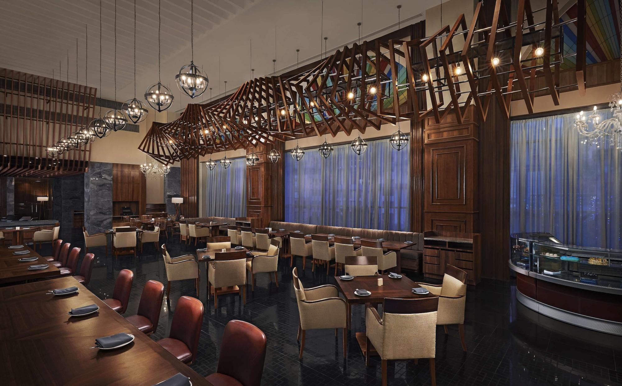 Restaurant Hyatt Centric Janakpuri New Delhi
