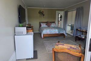 Alquiler Vacacional - Secluded private spot with beautiful gardens to wander thru. Barbecue available