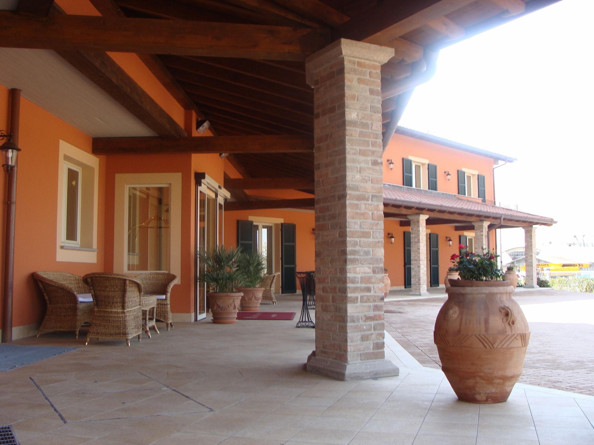 Varios Hotel Belforte