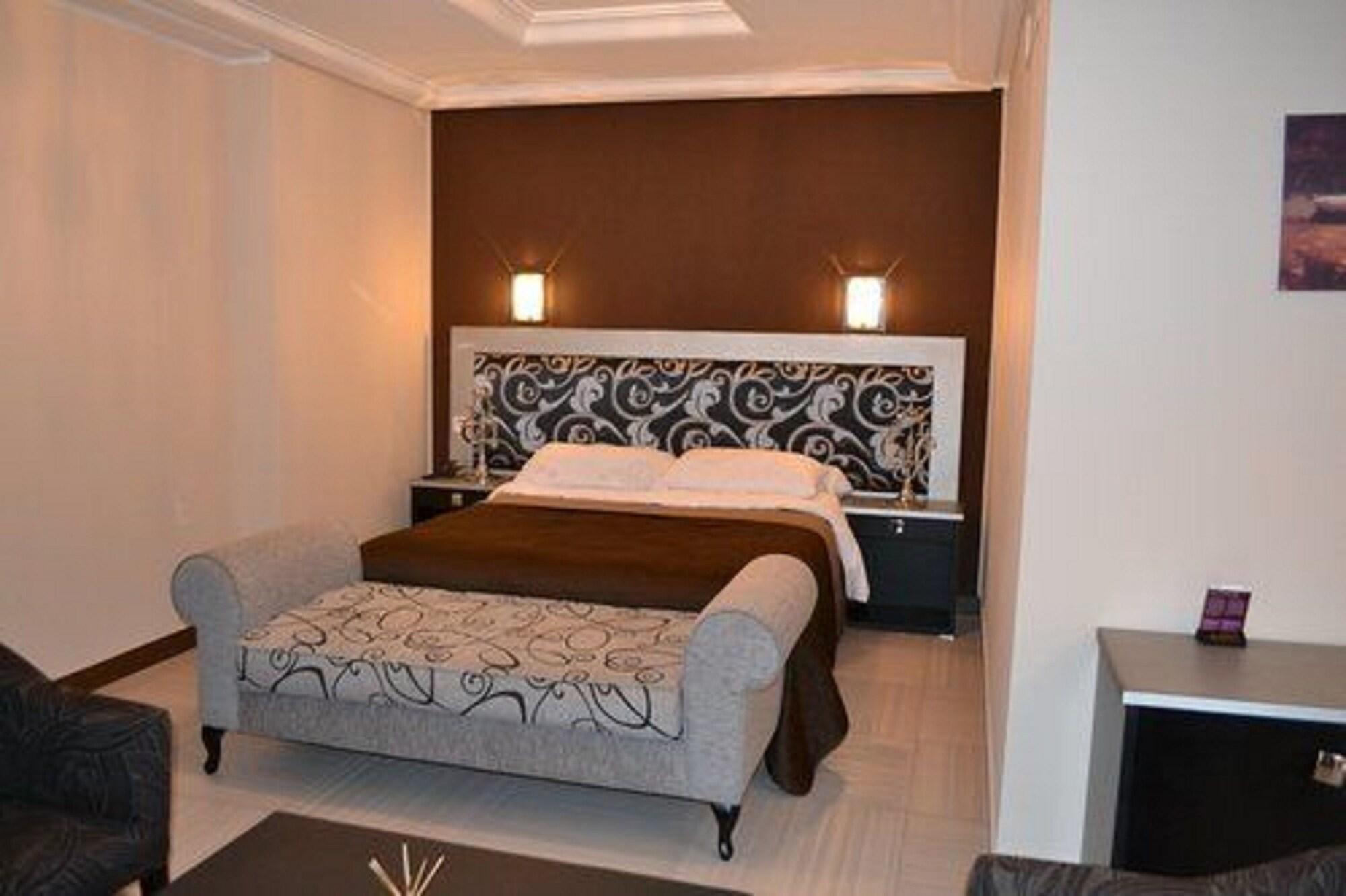 Habitación Jardy Hôtel & Suites