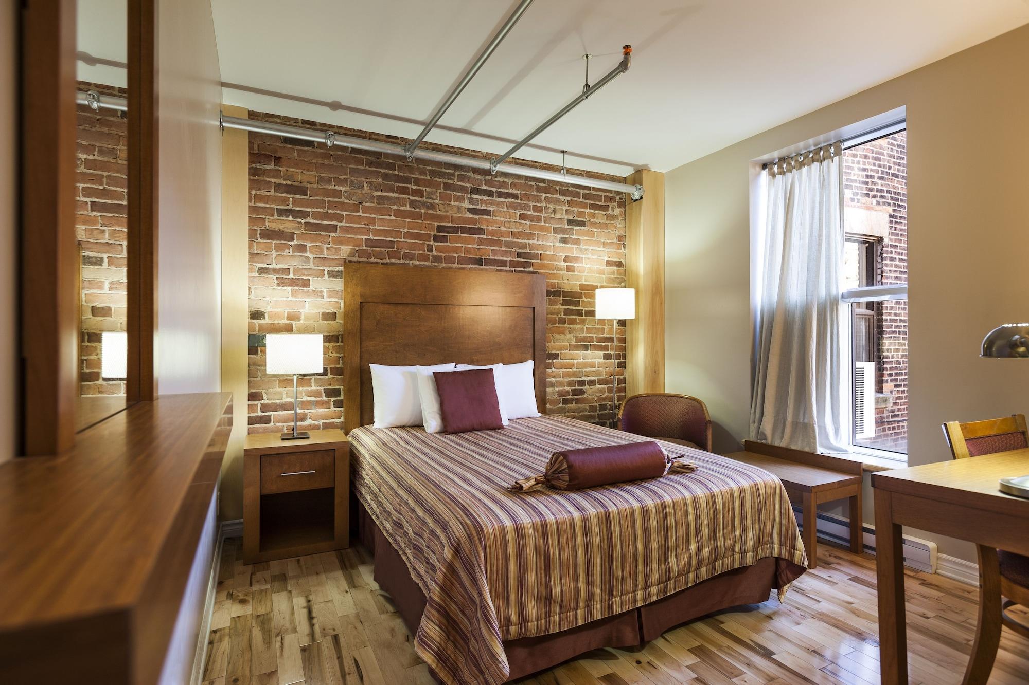 Varios Hotel Quartier des Spectacles