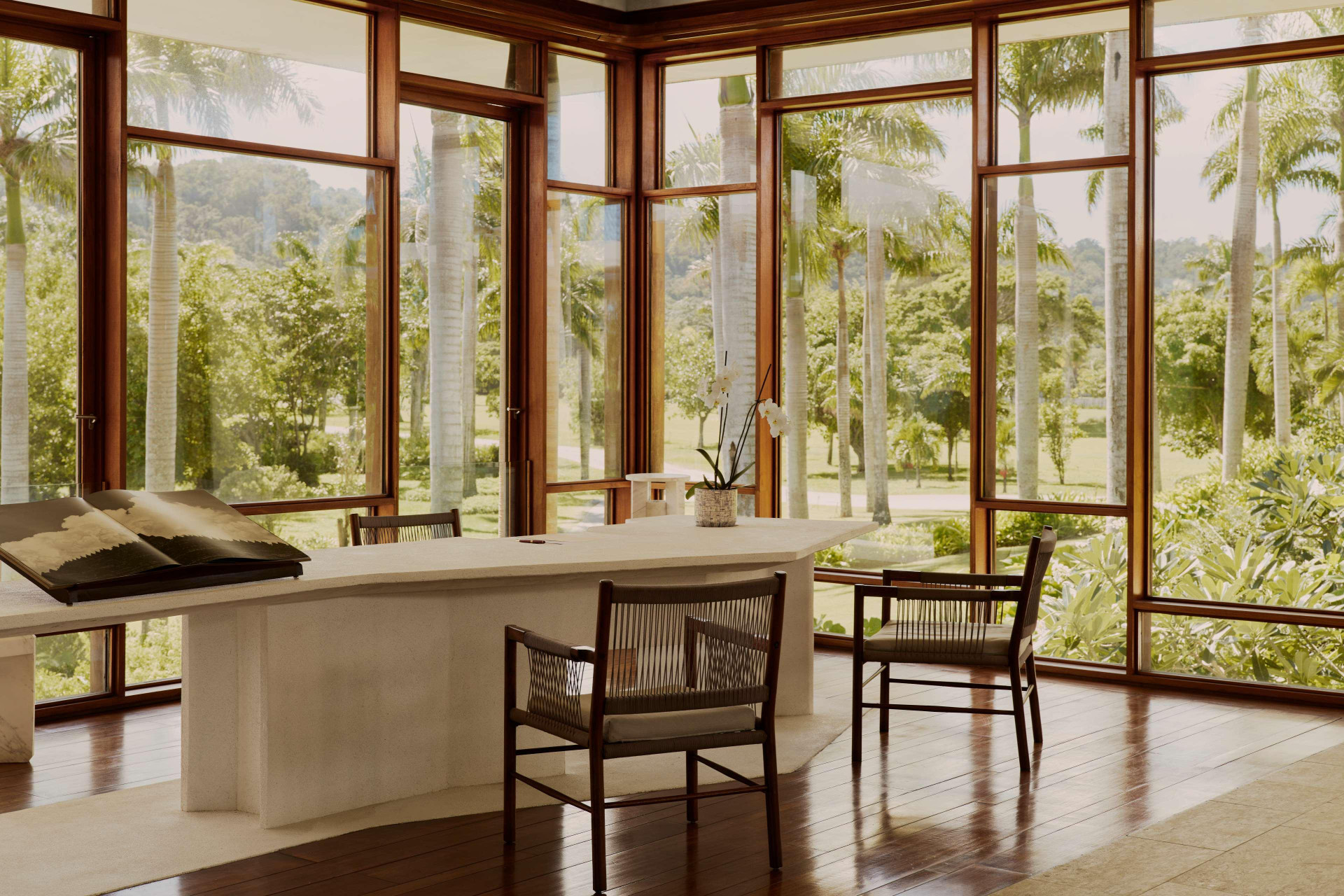 Vista Lobby Amanera