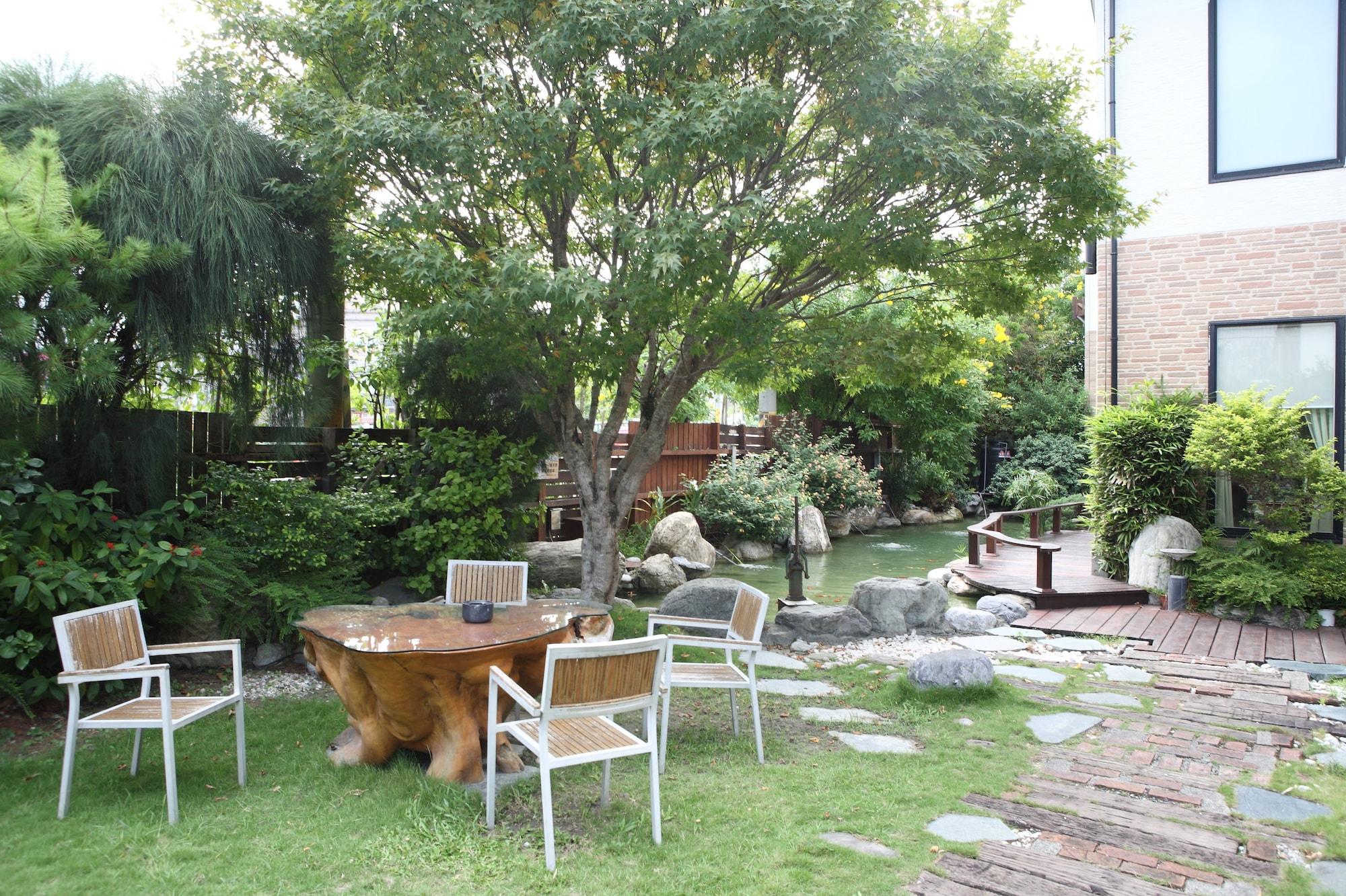Vista Piscina Cypress House