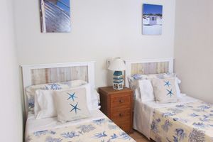 Alquiler Vacacional - Spacious villa with large private pool and outstanding sea views.