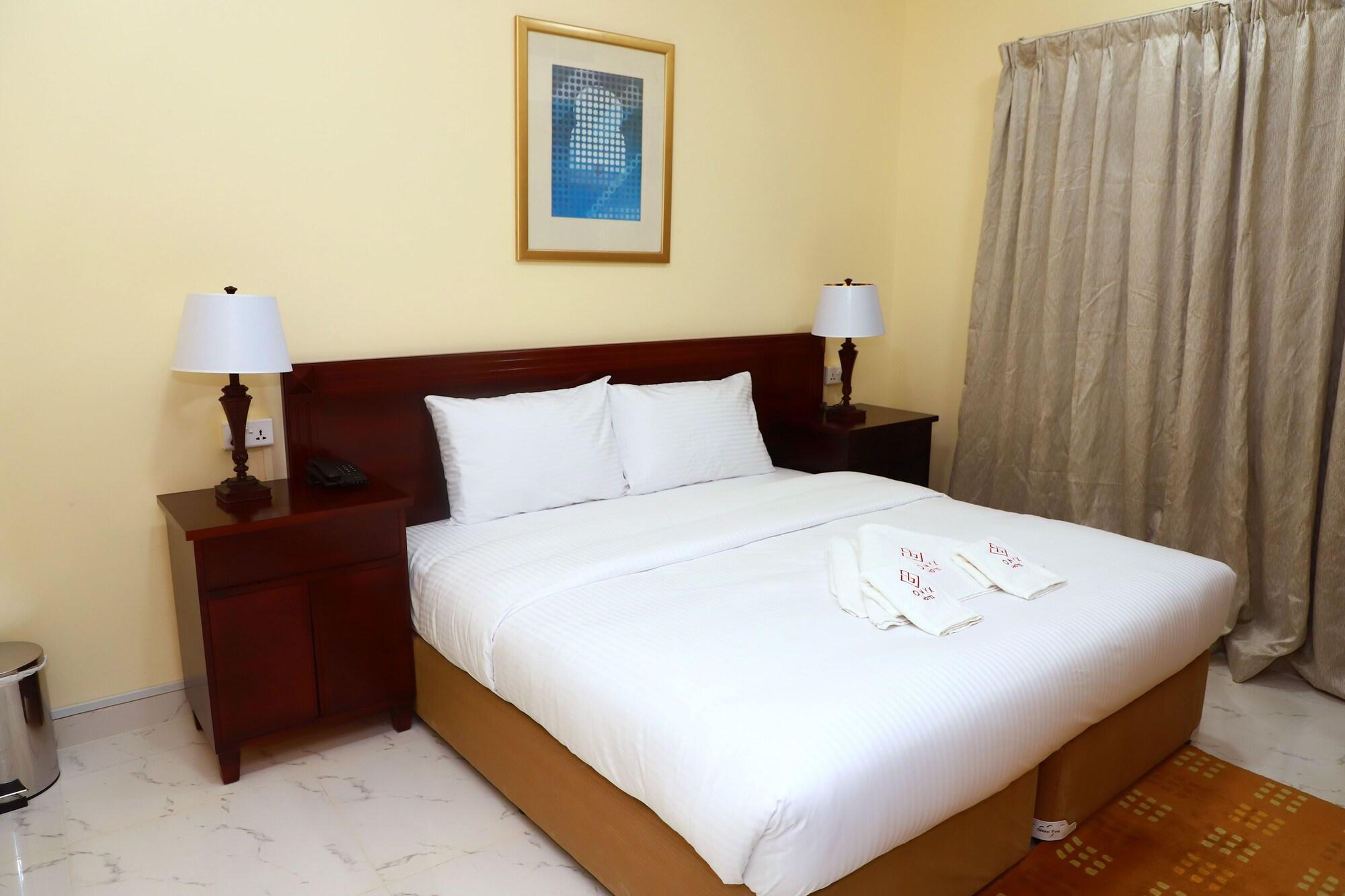 Varios ONYX HOTEL APARTMENTS