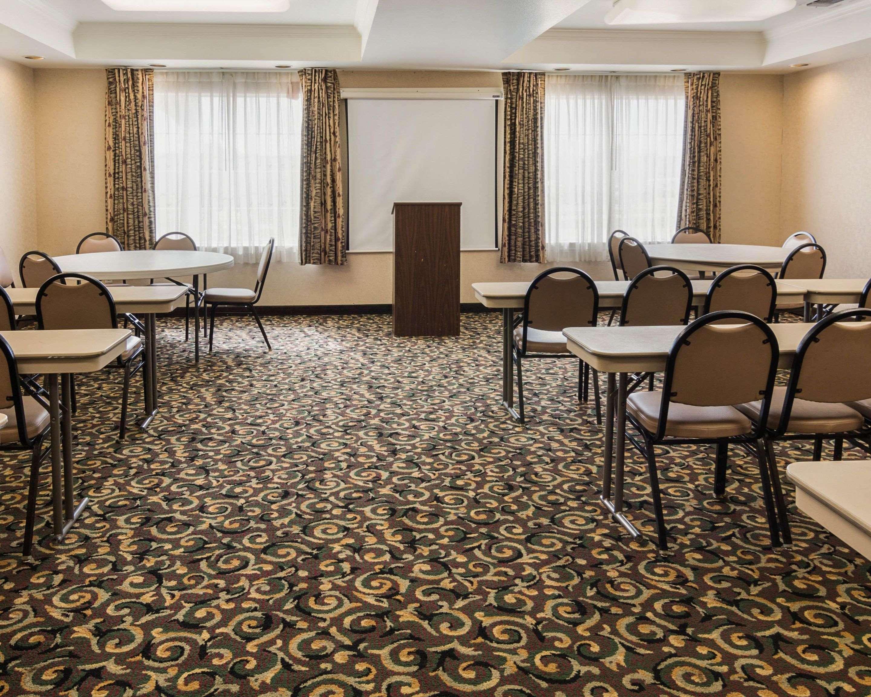 Centro de Negocios Comfort Suites Texarkana Texas