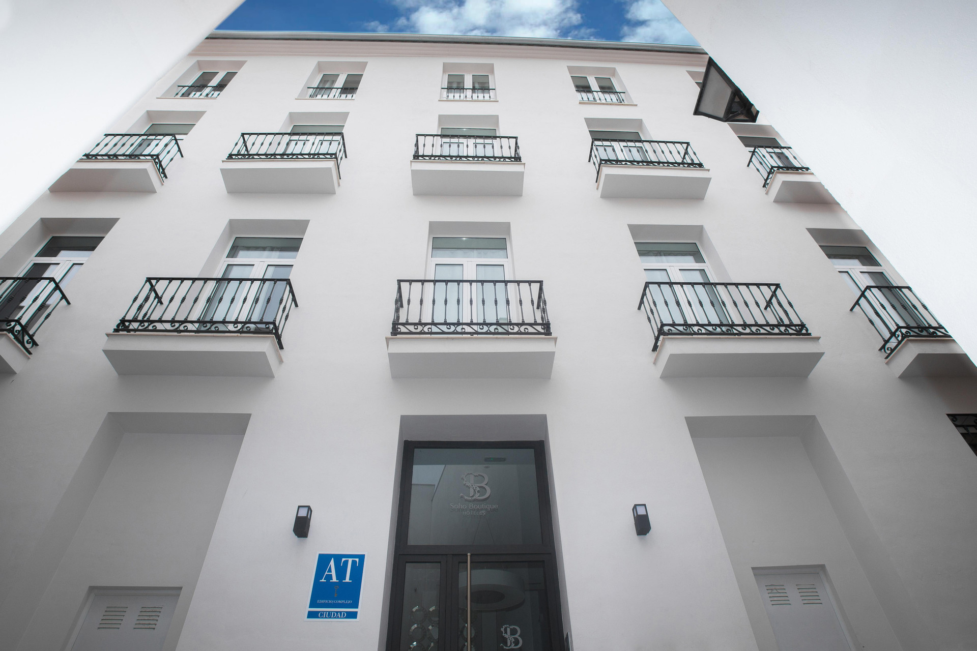 Vista Exterior Apartamentos Soho Boutique Museo