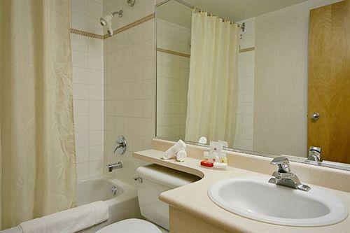 Set de Habitación SureStay by Best Western Richmond VancouverAirport