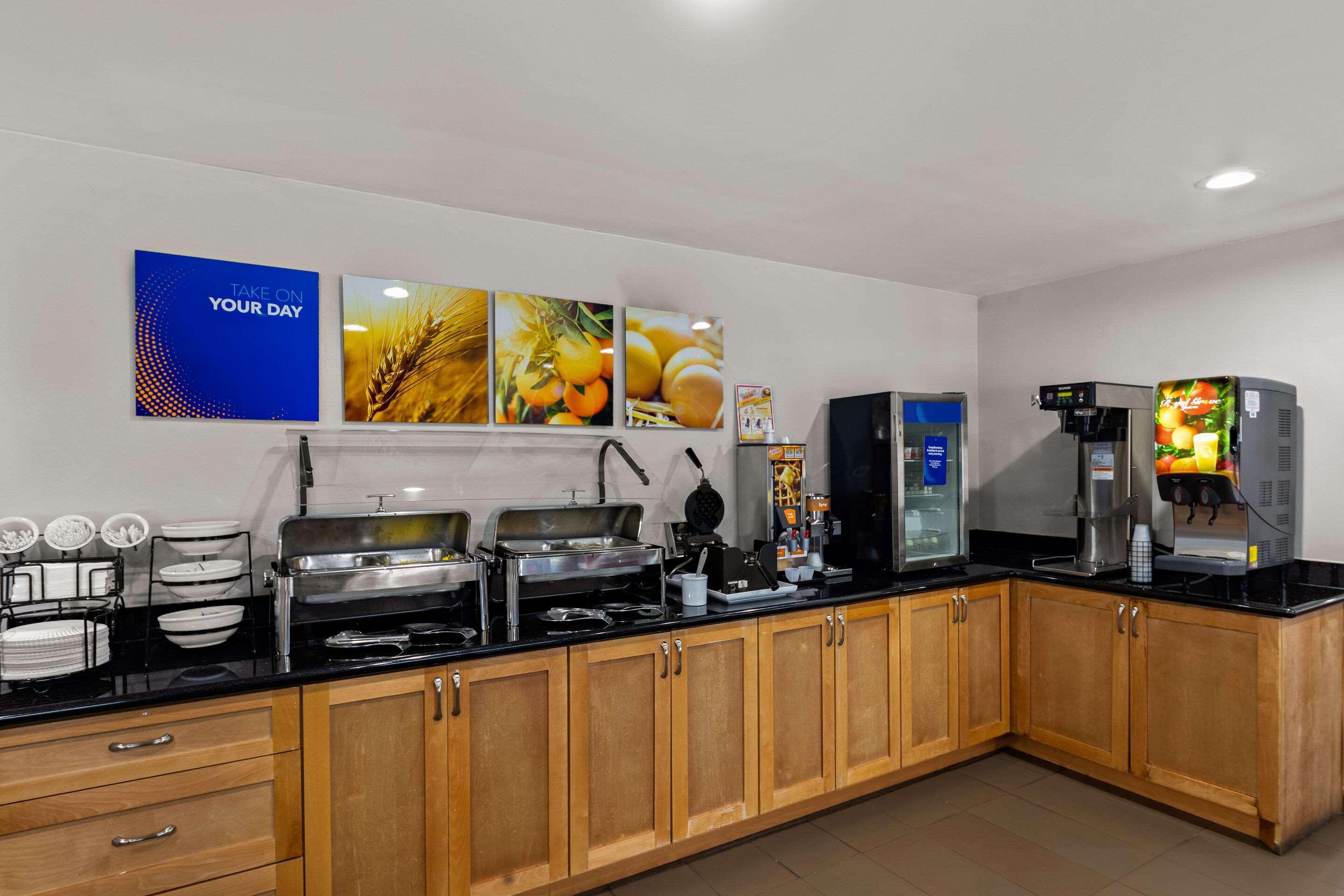 Restaurant Comfort Inn Austin