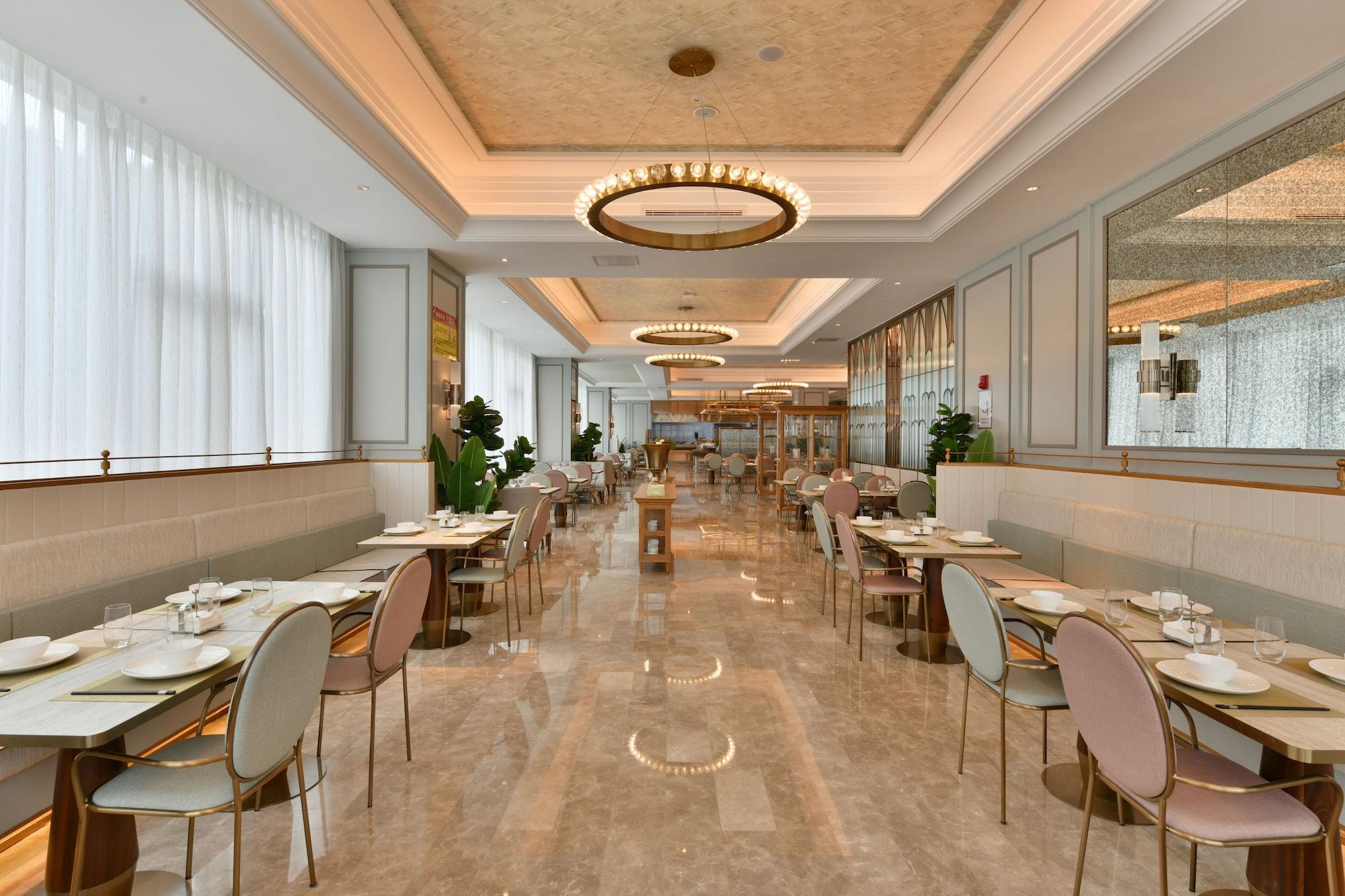 Restaurant Mercure Yibin Port
