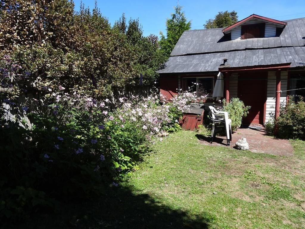 Vista Exterior Hostal La Maison