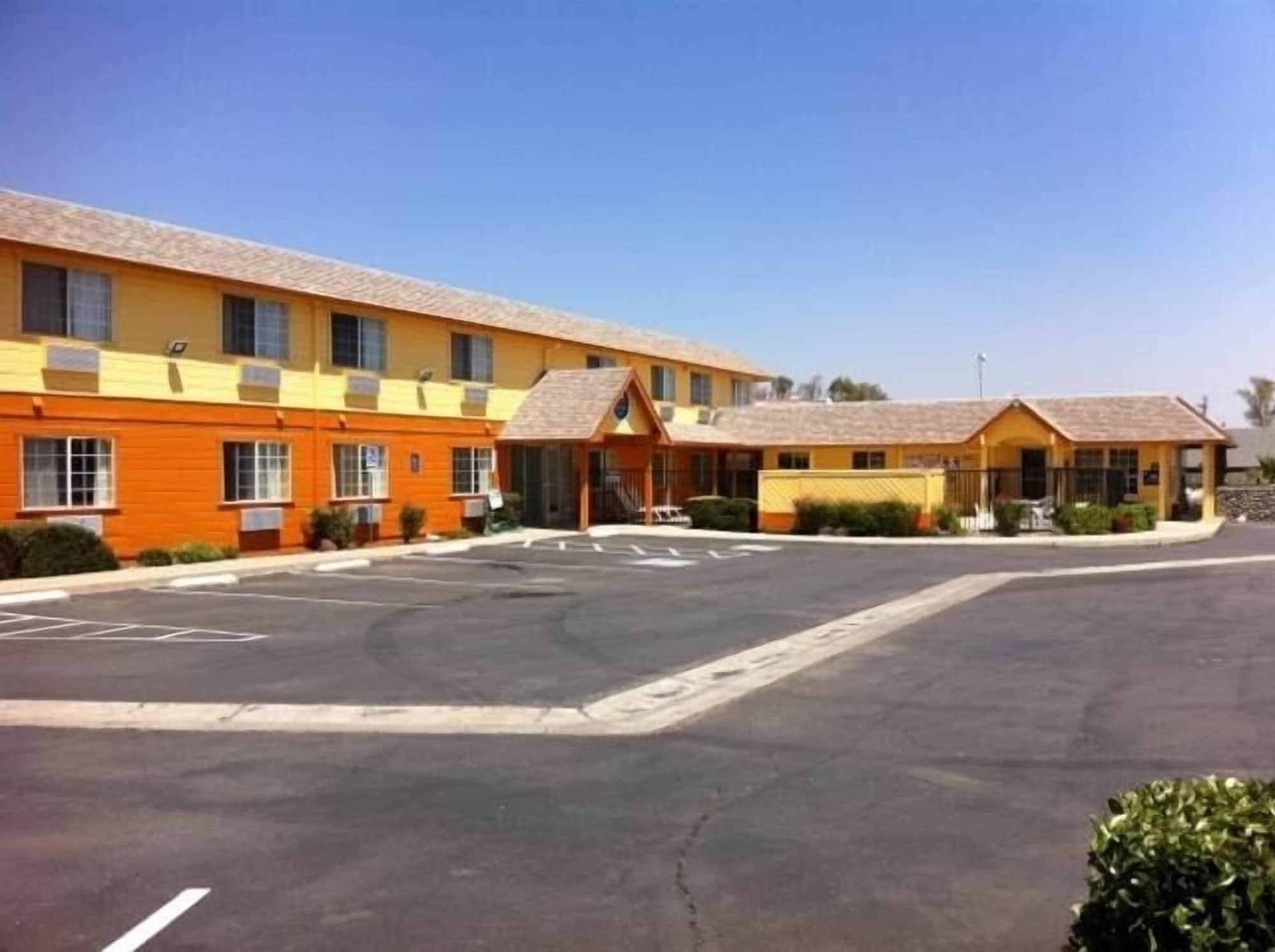 Vista Exterior Americas Best Value Inn Dunnigan