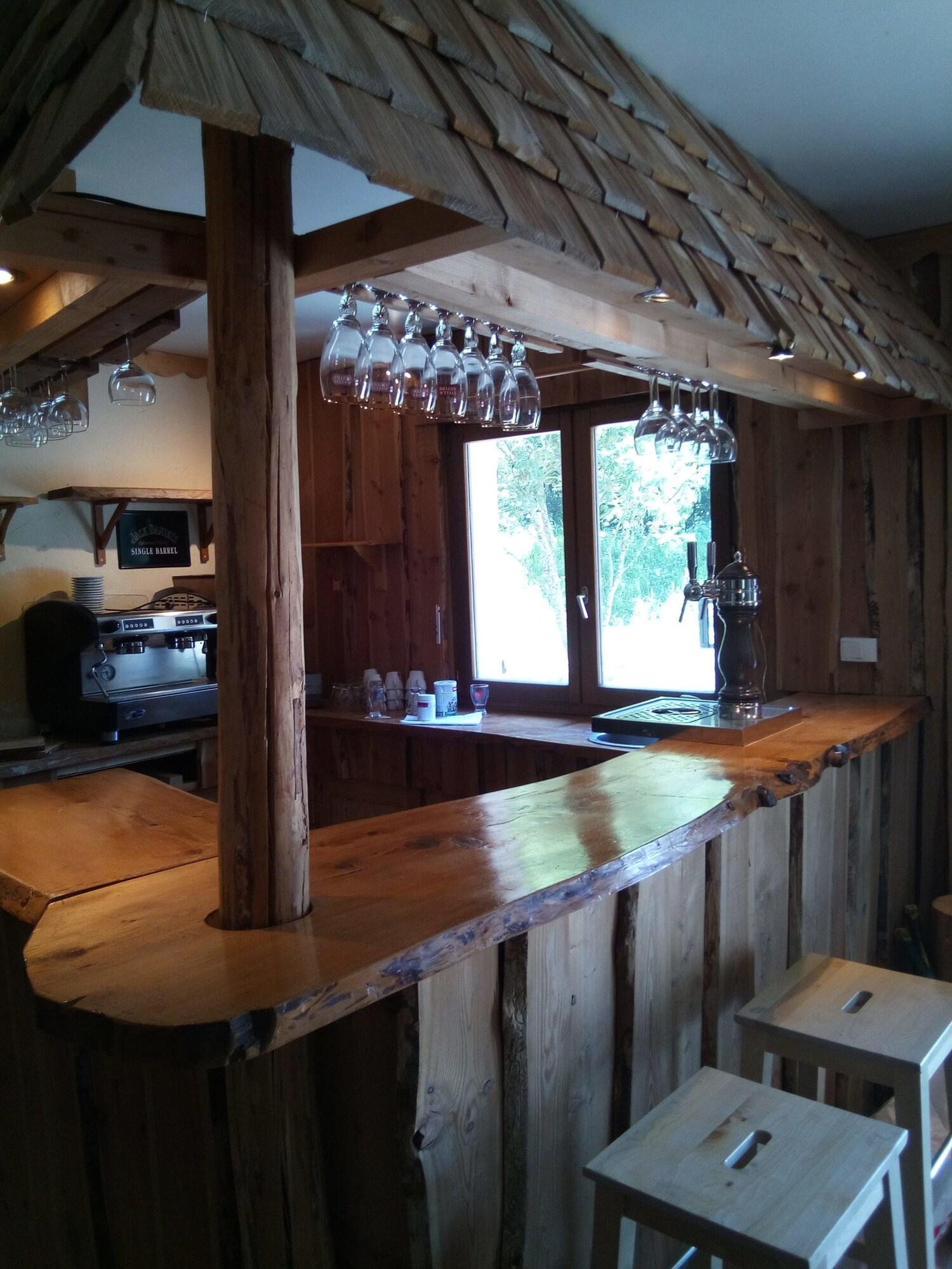 Bar/Salón Gîte Le Chantelouve