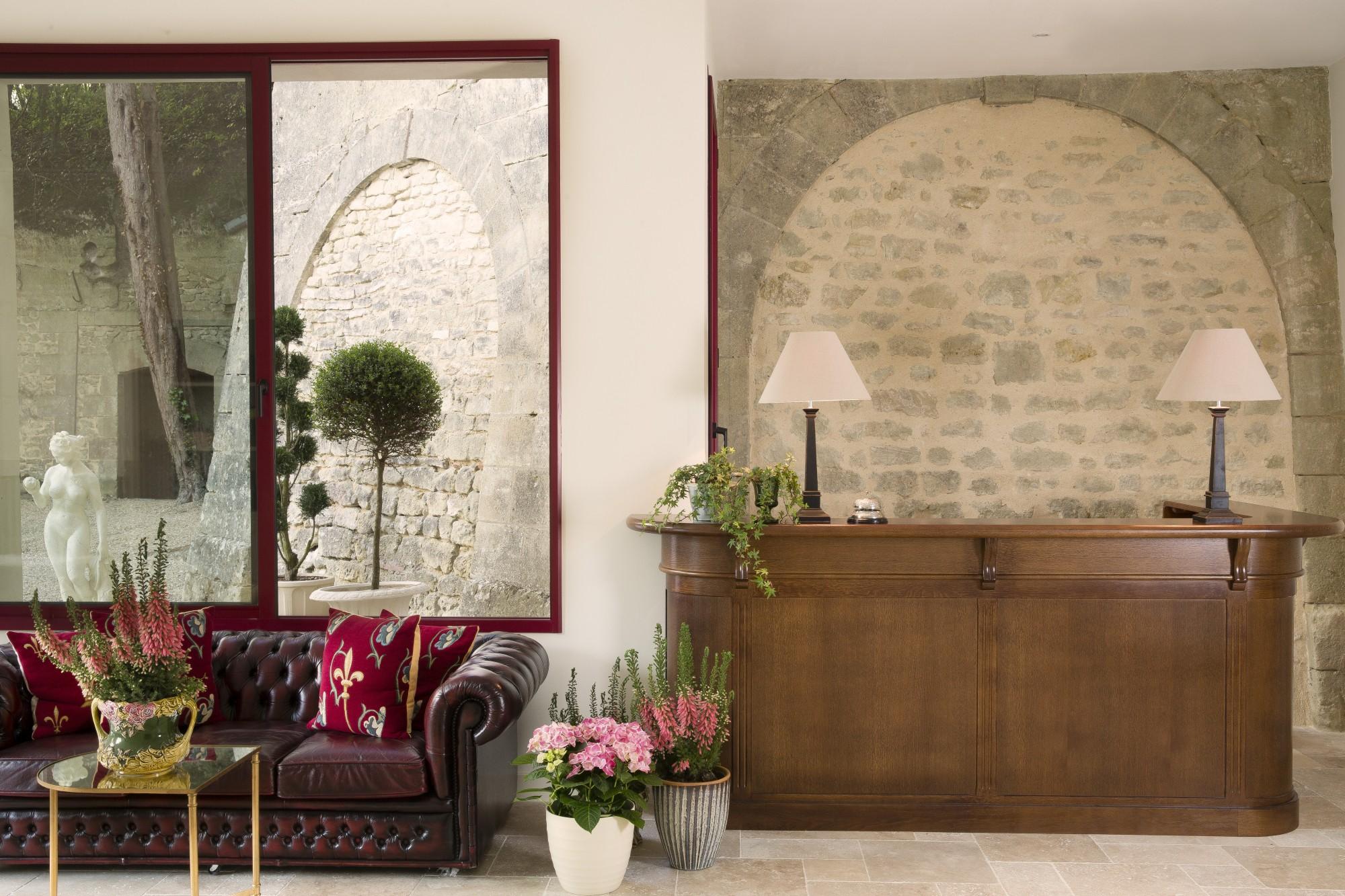 Vista Lobby Chateau Laroche-Ploquin