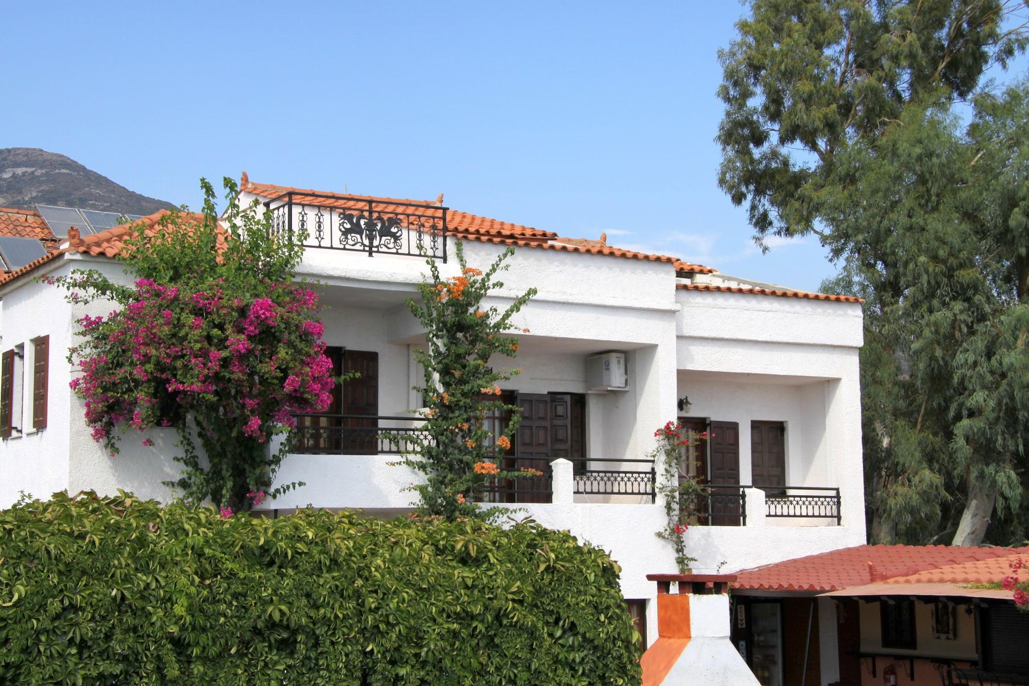 Vista Exterior Hotel Mary