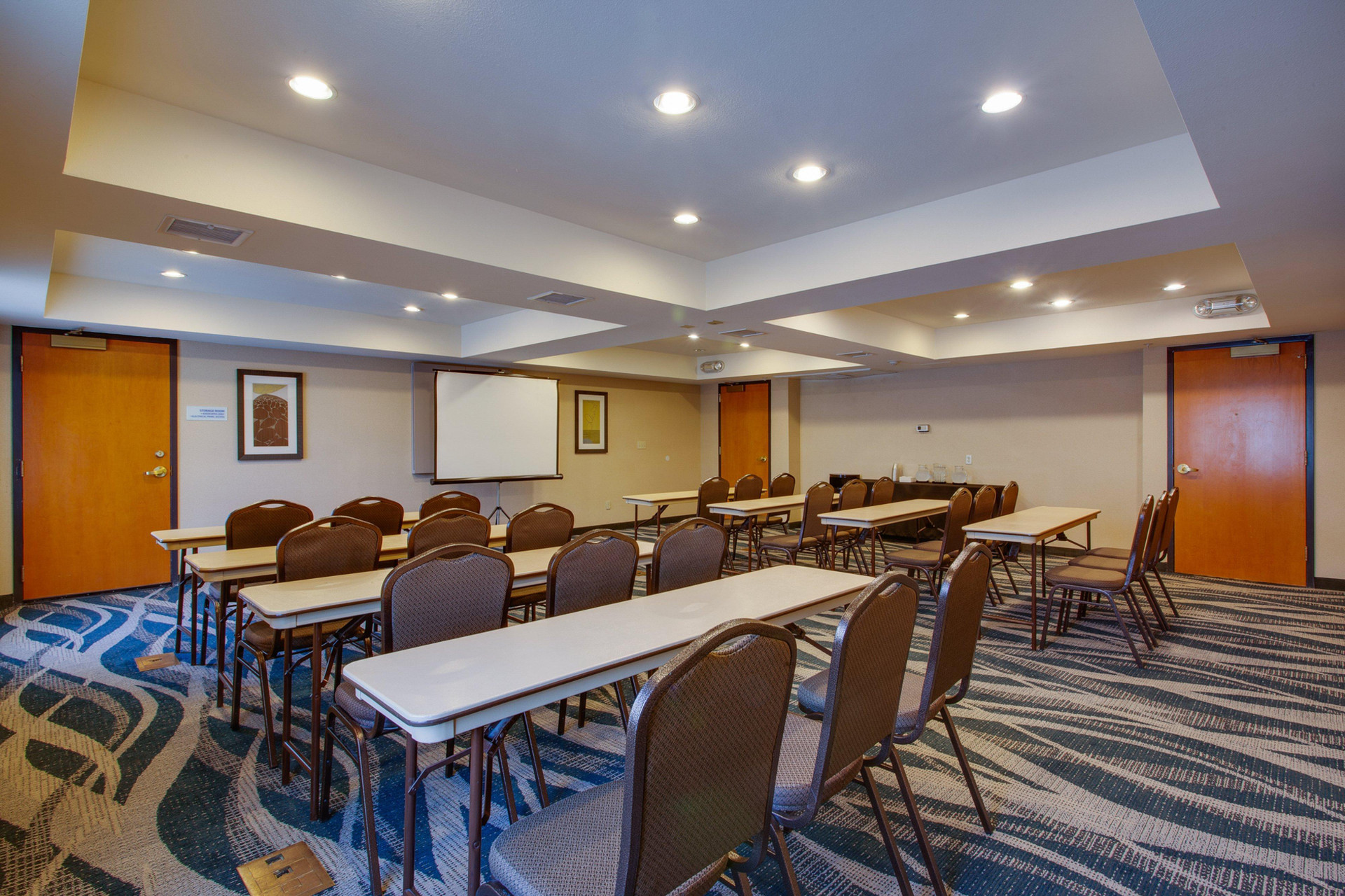 Centro de Negocios Holiday Inn Express San Francisco-Airport North
