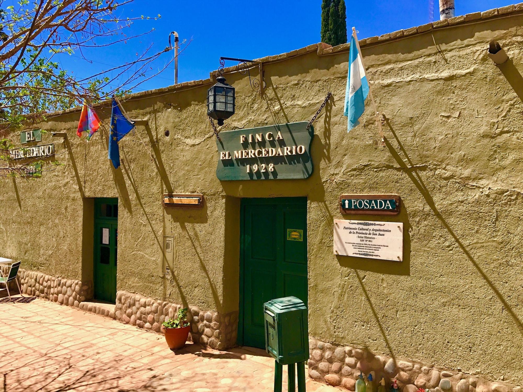 Vista Exterior EcoPosada El Mercedario
