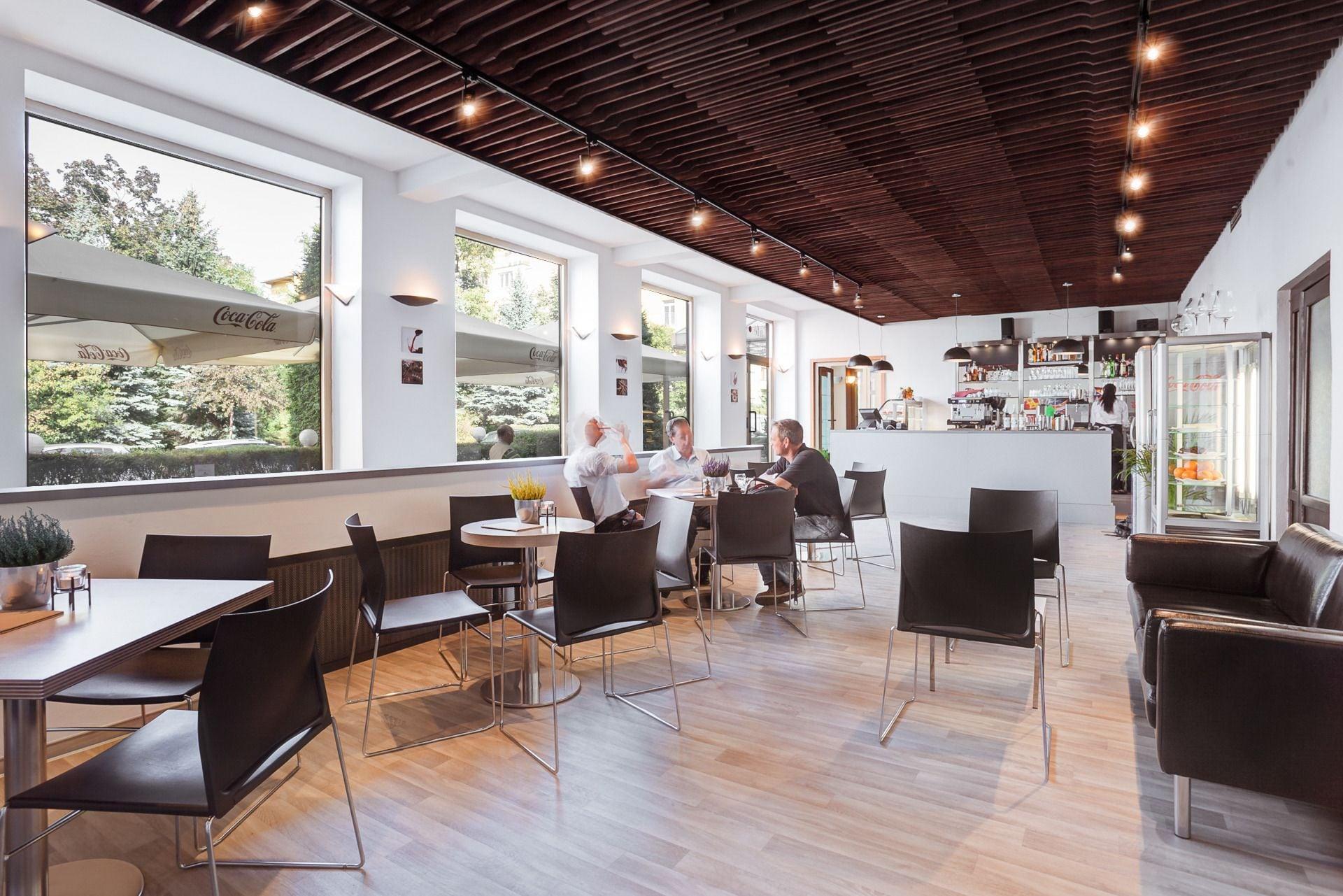 Bar/Salón Hotel Astra
