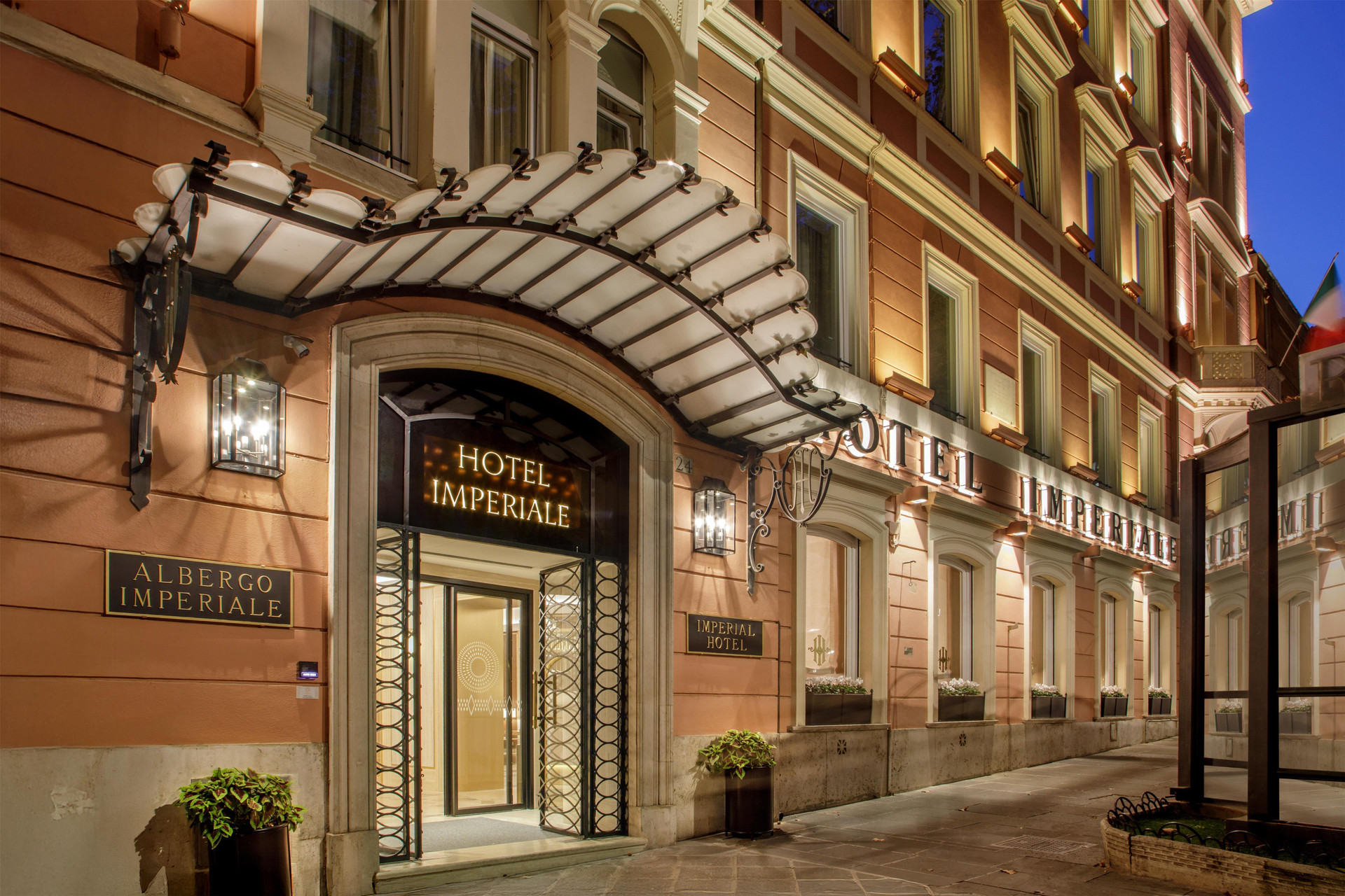 Vista Exterior Hotel Imperiale by OMNIA hotels