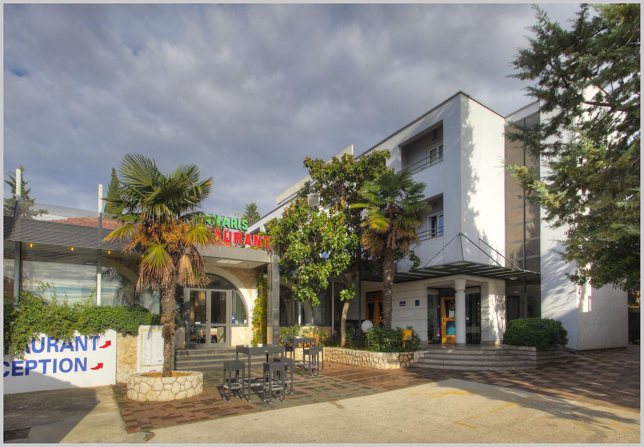 Vista Lobby Guest Accomodation Tamaris