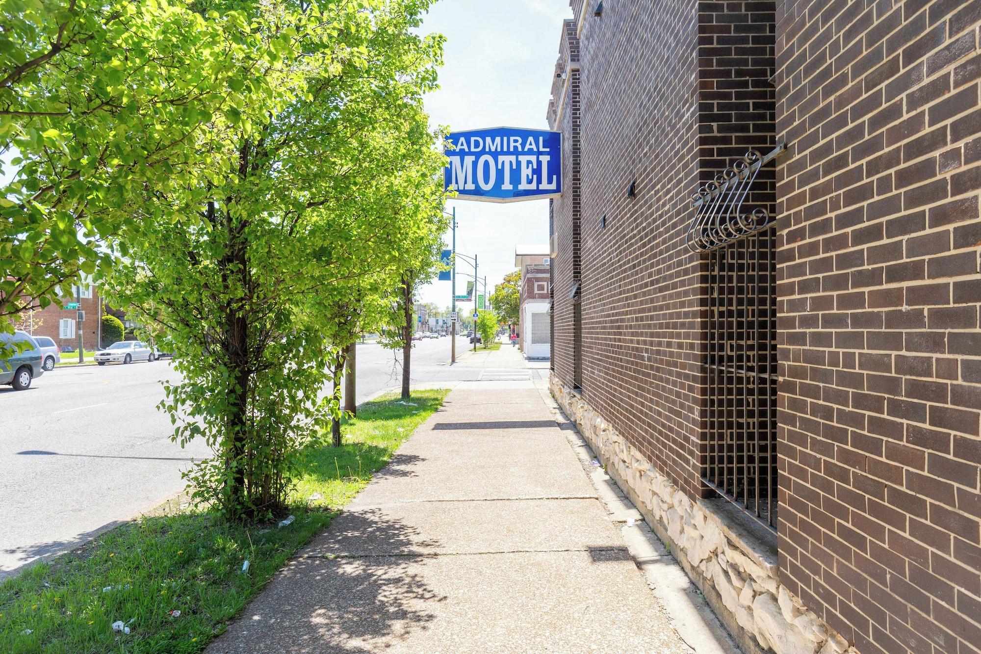 Vista Exterior Admiral Motel By Oyo Chicago I-94