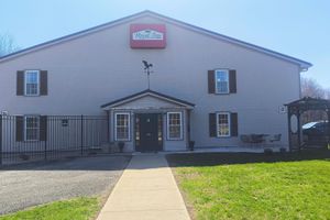 Alojamiento - Royal Inn Rockville IN by Hotel O