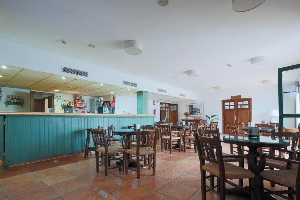 Bar/Salón TUGASA Sierra Y Cal