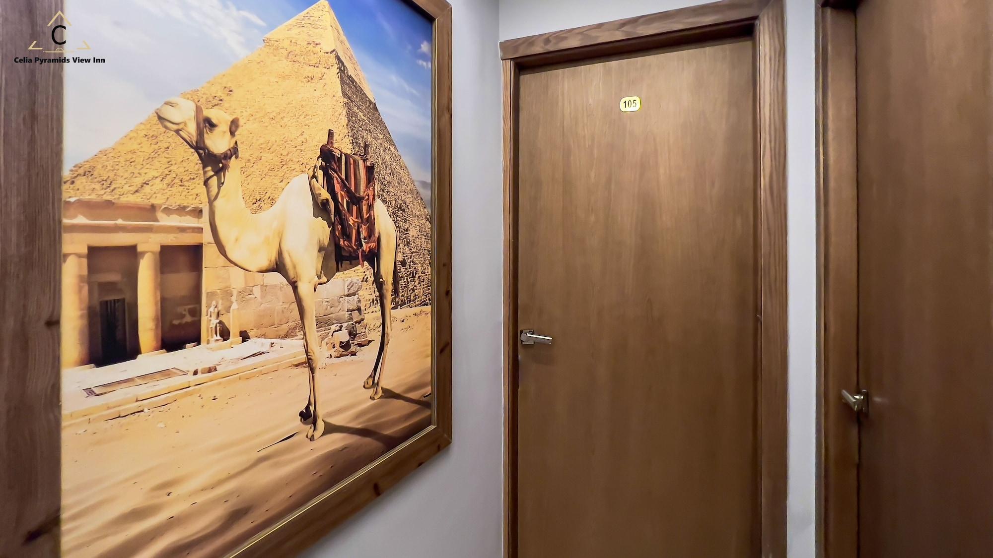 Vista Exterior Celia Pyramids View inn