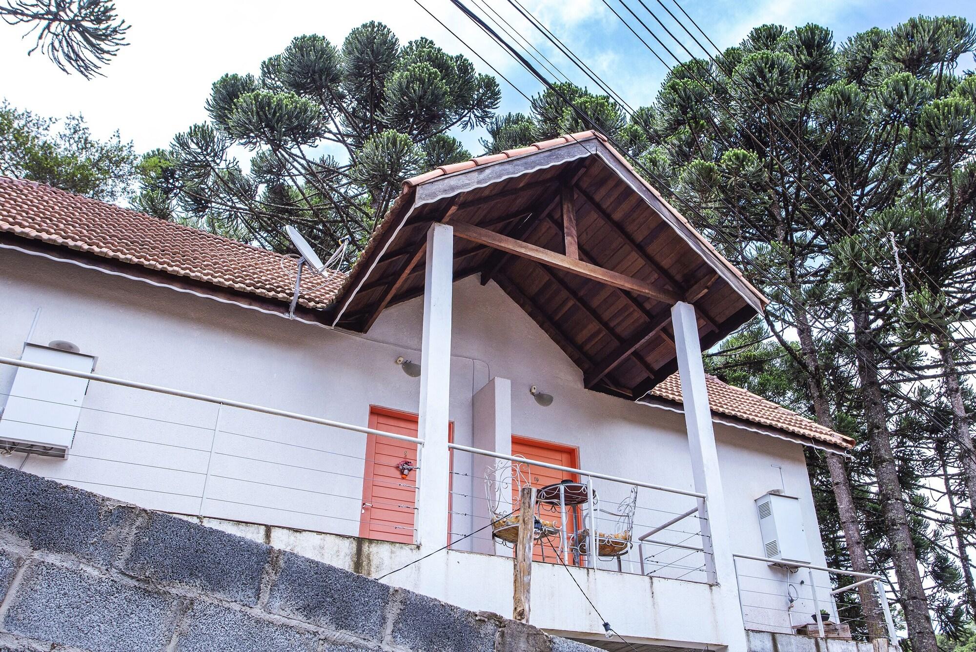Vista Exterior Pousada Vila Suíça