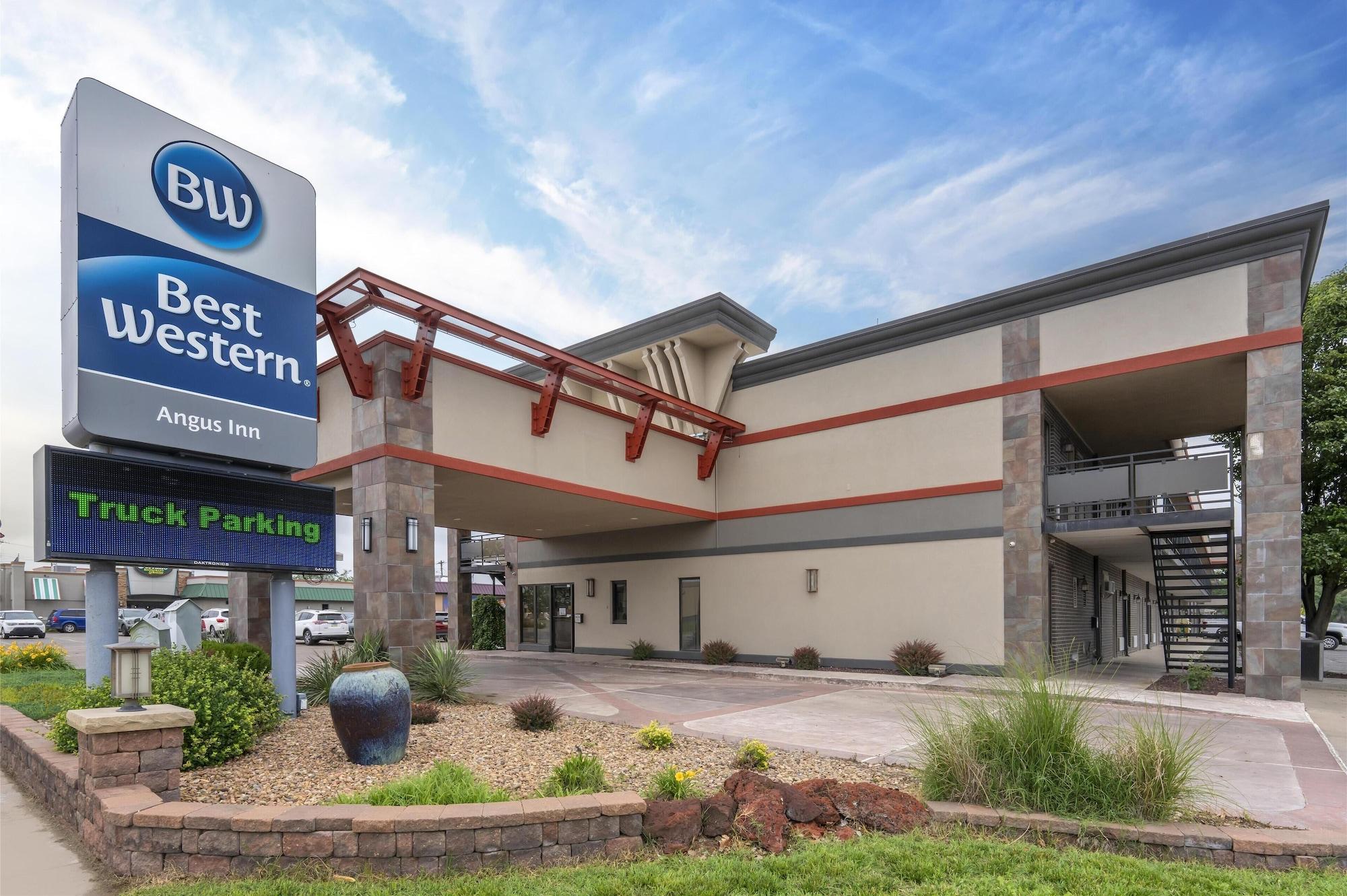 Vista Exterior Best Western Angus Inn