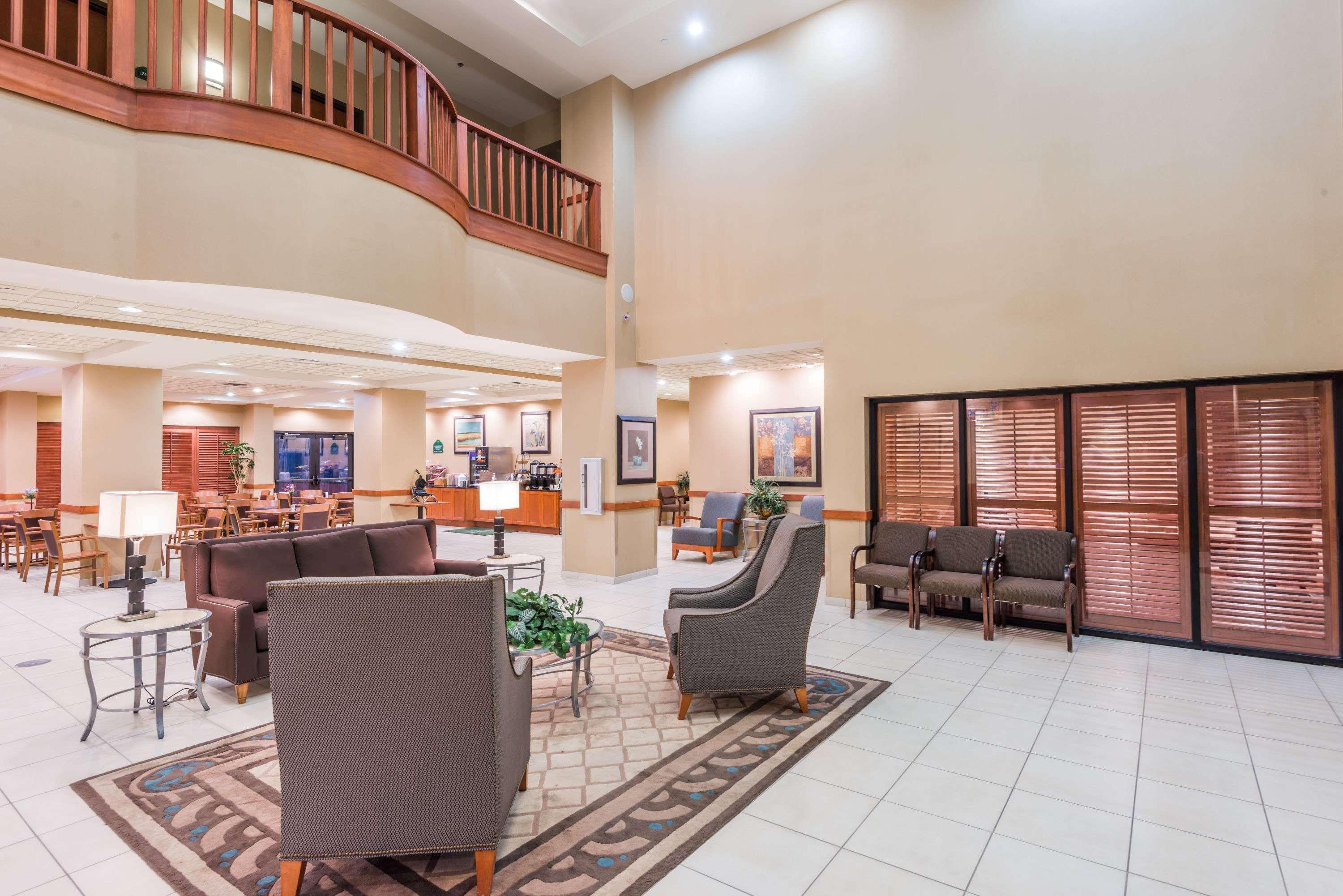 Vista Lobby Wingate by Wyndham New Braunfels