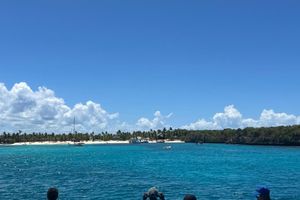 Actividad - Explore  Catalina Island and Altos de Chavon - Full-Day Tour