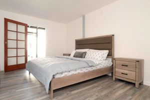 Alquiler Vacacional - Spacious House on Melrose w Private Backyard Gym