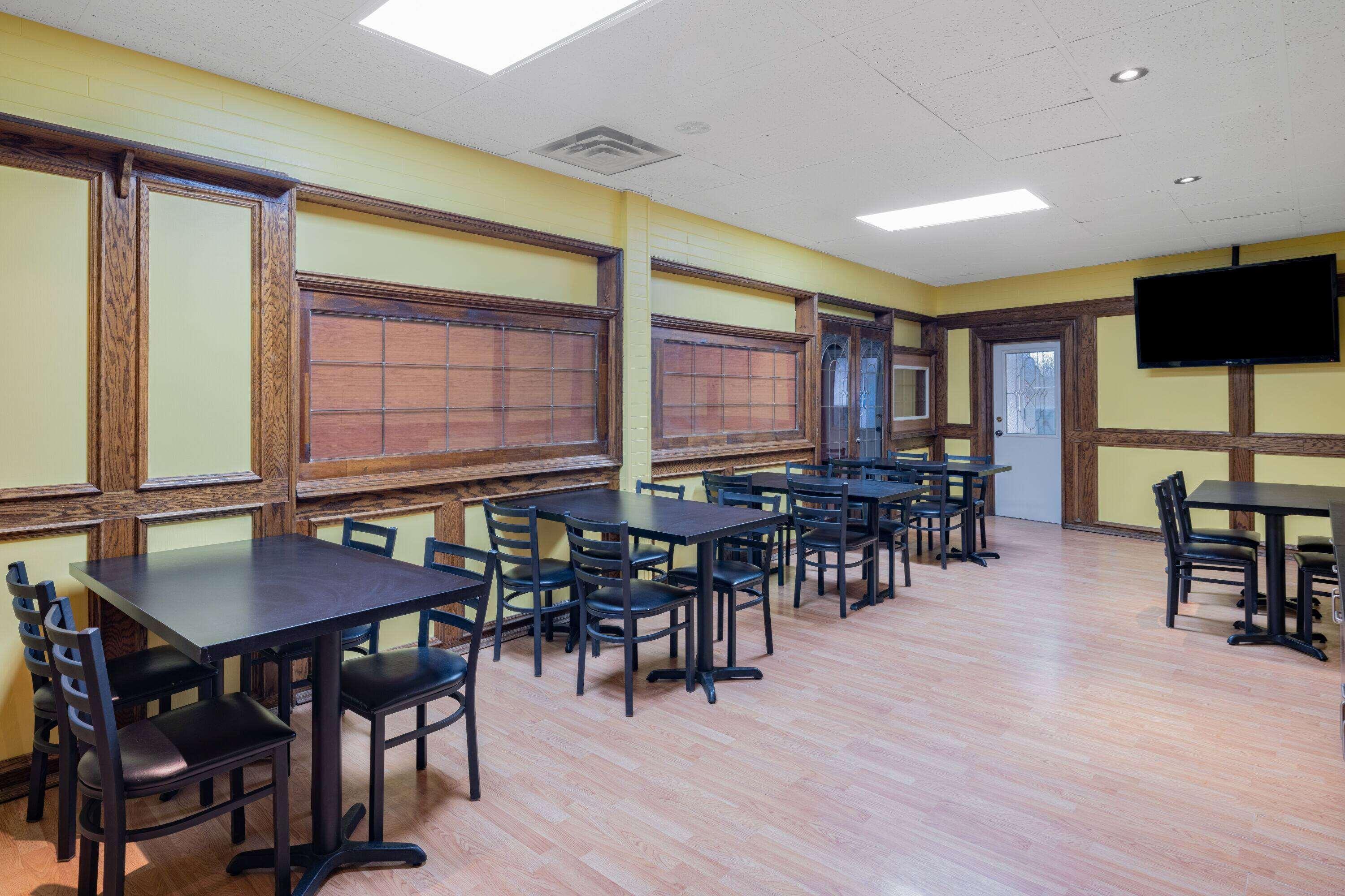 Restaurant Travelodge by Wyndham Fort St John