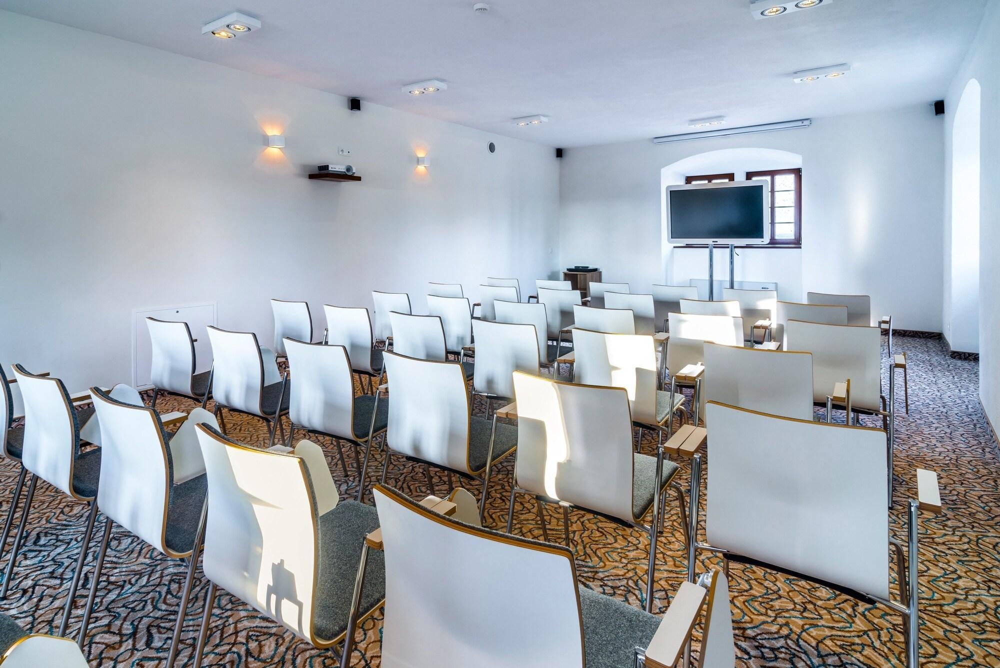 Instalaciones Recreativas Uroczysko Siedmiu Stawów Luxury Hotel