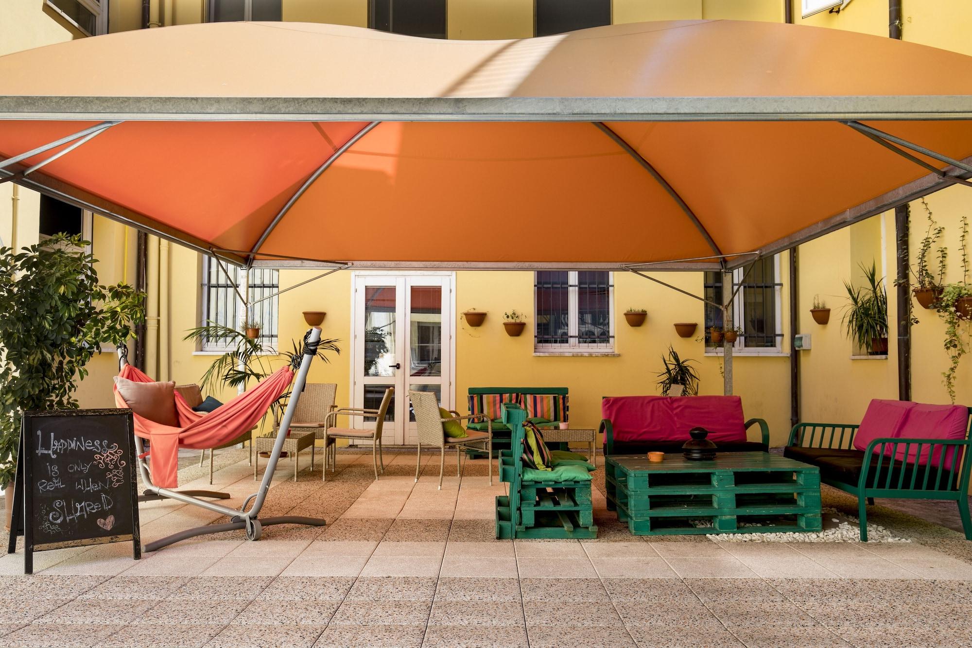 Vista Exterior Ostello San Filippo Neri