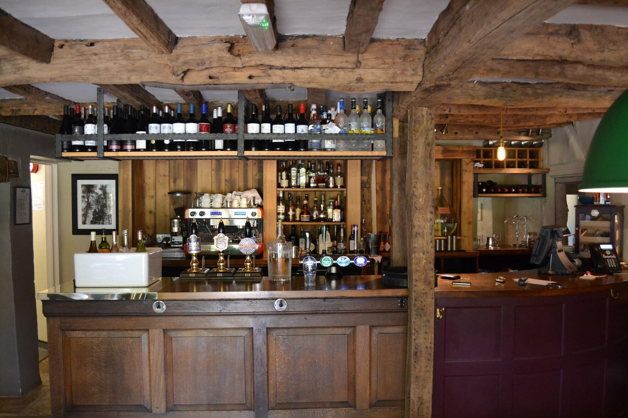 Bar/Salón The Old House Inn