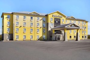 Alojamiento - Days Inn by Wyndham Grande Prairie