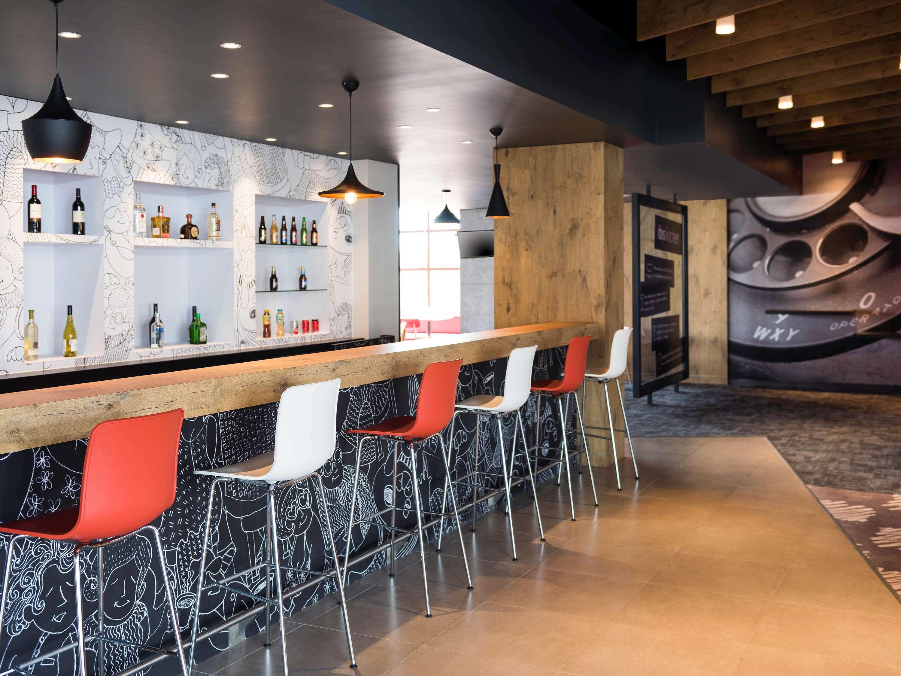 Vista Lobby ibis Irapuato