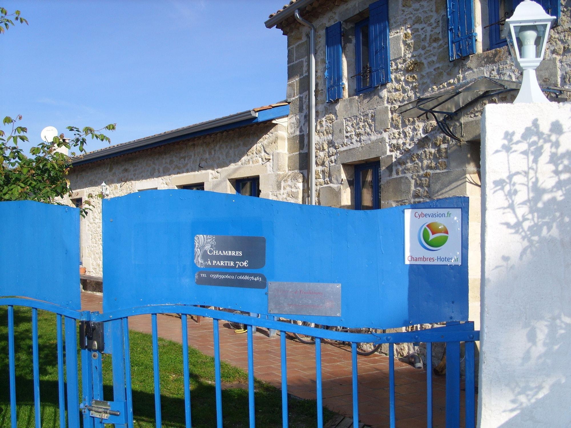 Vista Lobby La Cadournaise