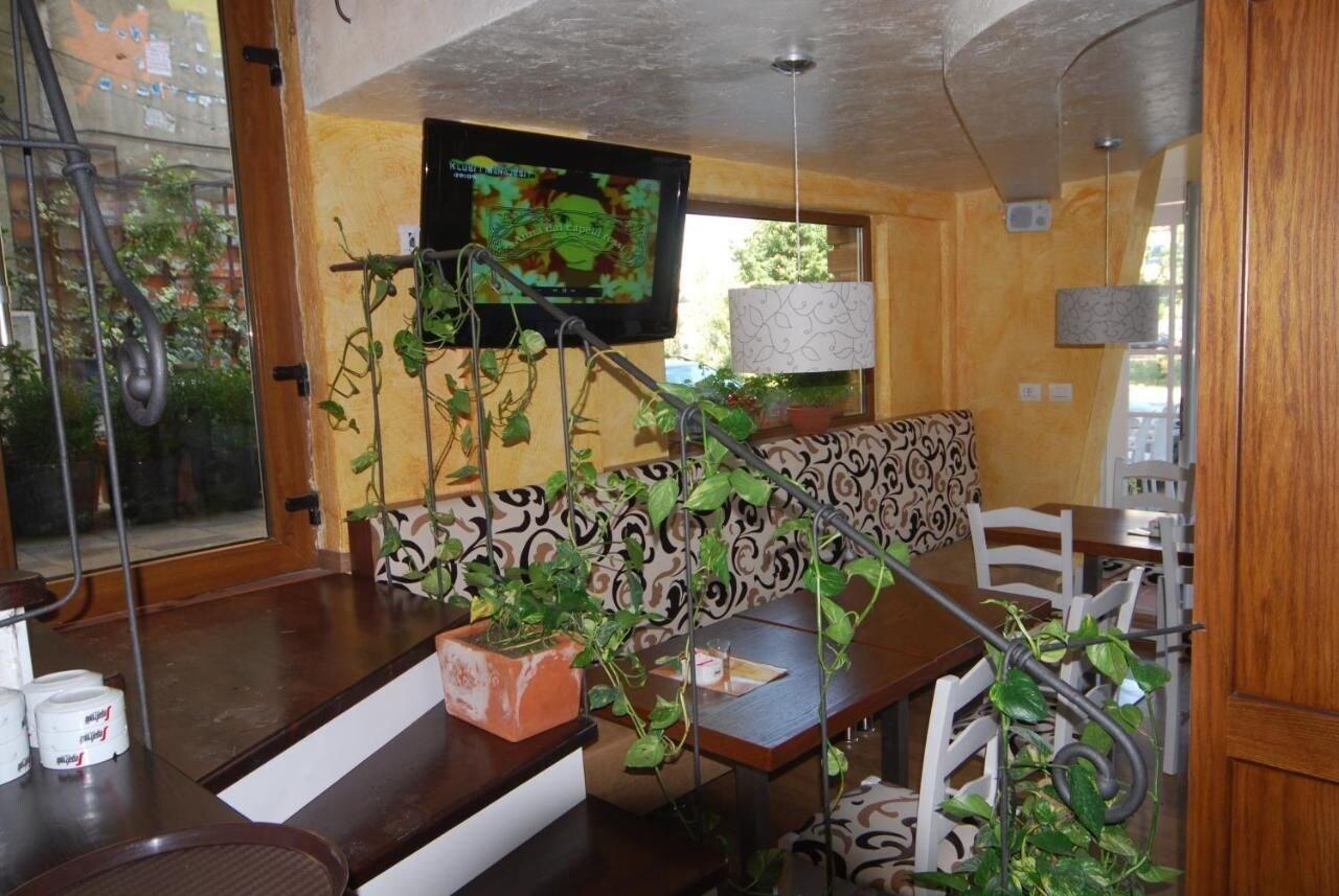Bar/Salón Hotel Town House